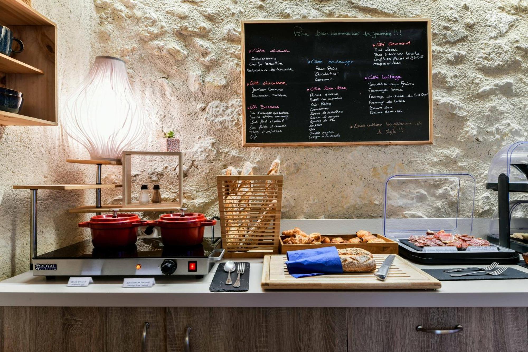 Logis L'Auberge De Larressingle Zewnętrze zdjęcie