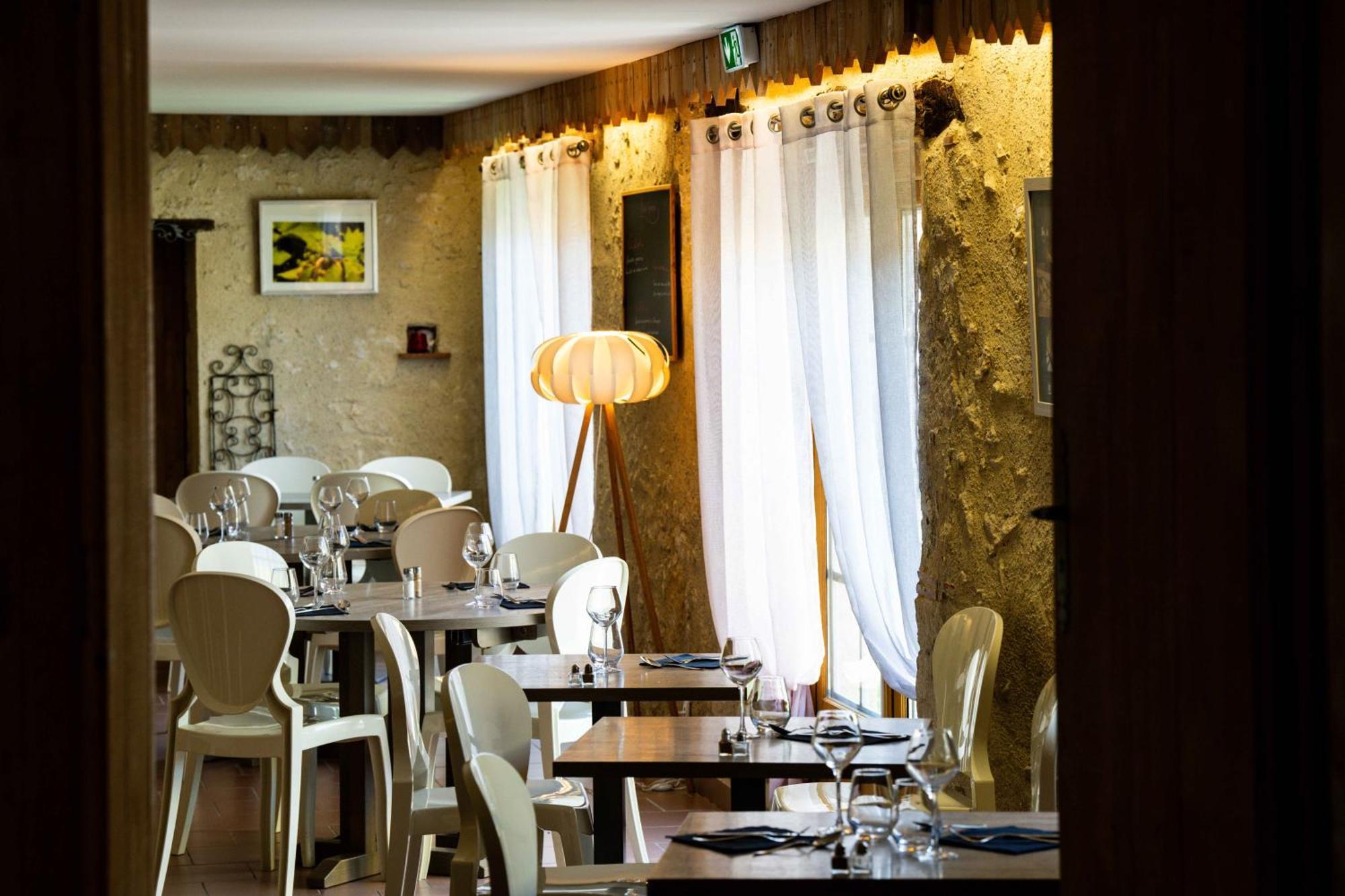 Logis L'Auberge De Larressingle Zewnętrze zdjęcie