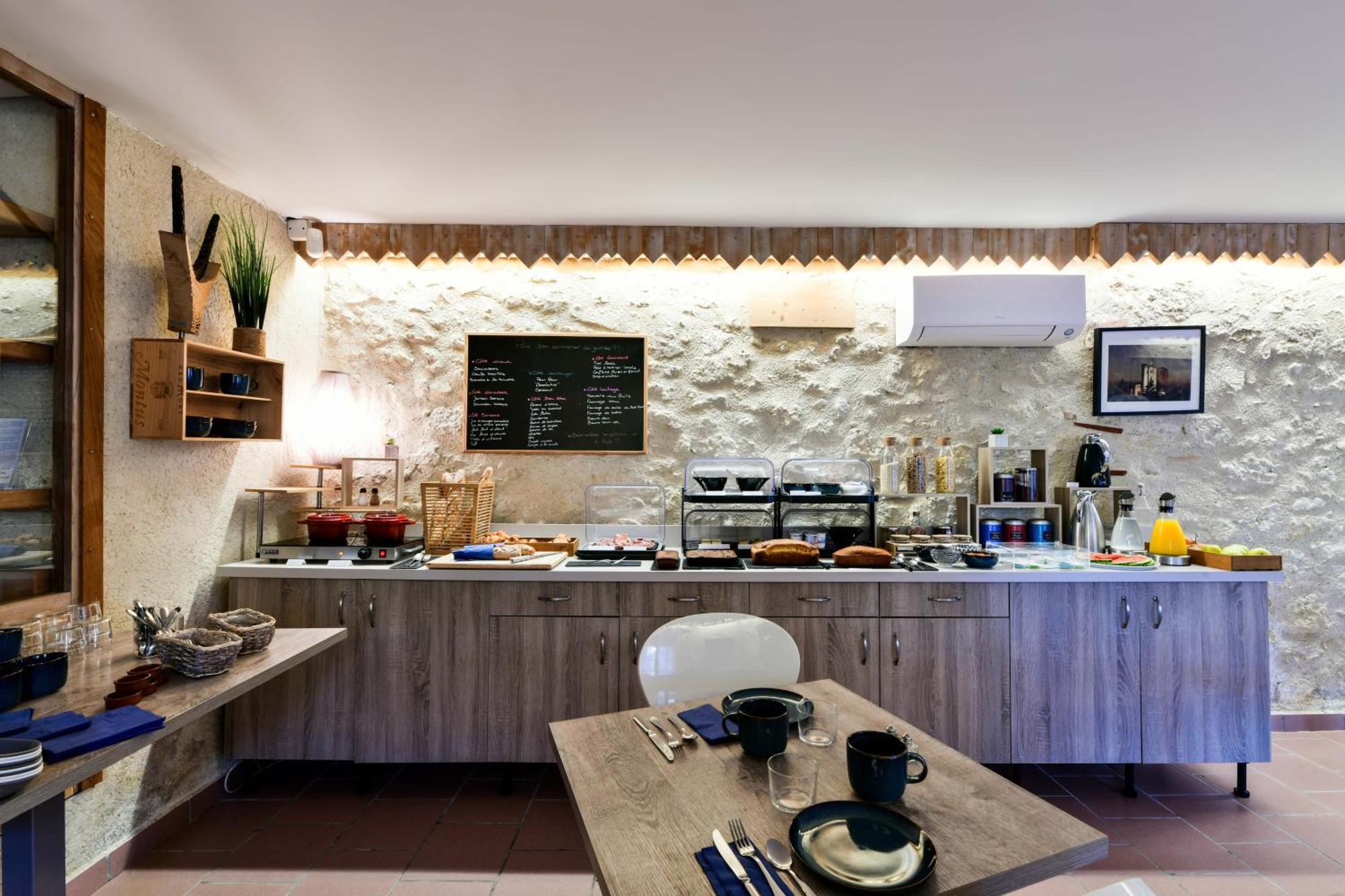 Logis L'Auberge De Larressingle Zewnętrze zdjęcie